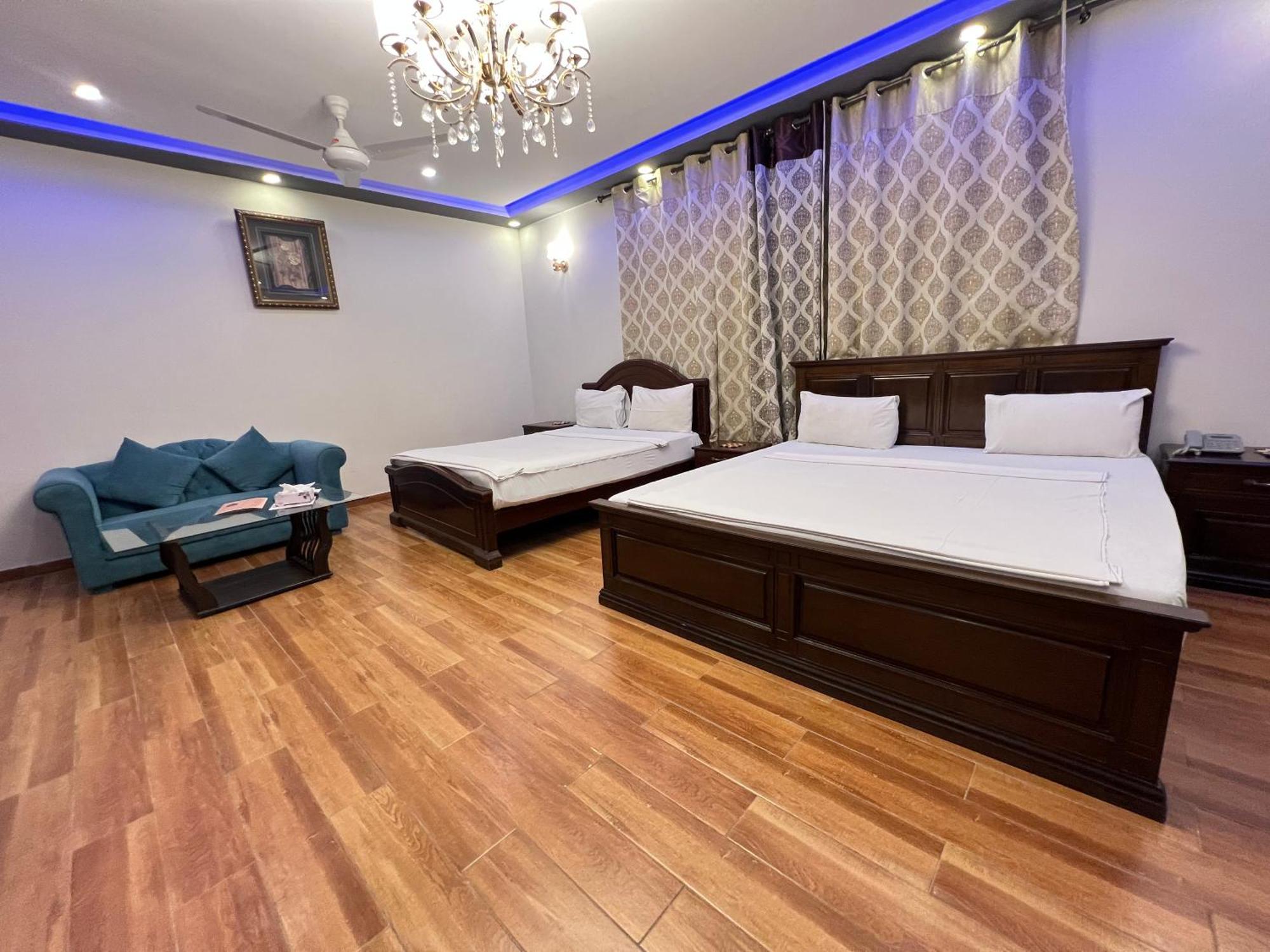 اسلام اباد Imperial Lodges Family Guest House المظهر الخارجي الصورة